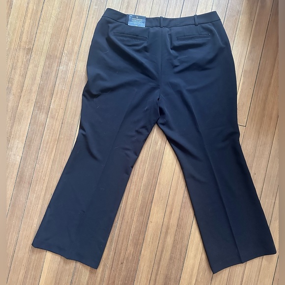 NWT, Worthington Curvy Fit Trousers, 18 Short Black - Picture 2 of 5